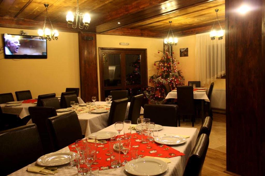 Conacul Samfirei Hotel Gîrda de Sus Buitenkant foto